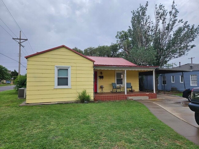 Photo - 2601 29th St Casa