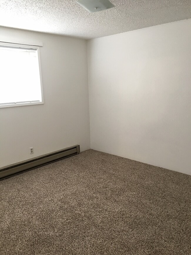 Photo - 304 Hawthorne St