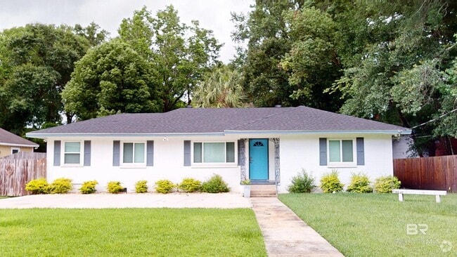 Building Photo - 2610 Walton Ave Rental