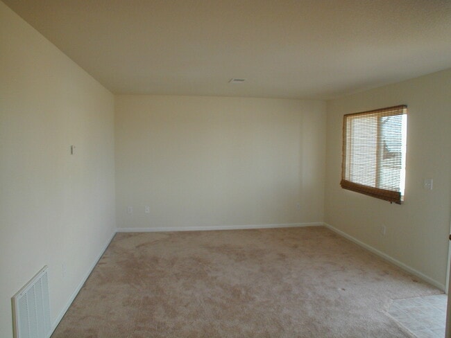 Photo - Country West212 Unit Apt B