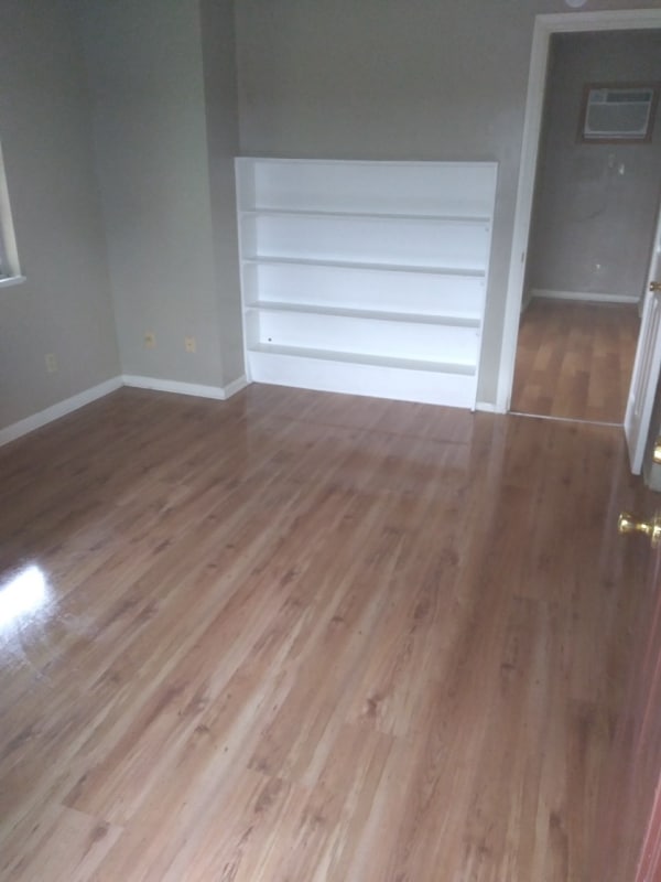 Building Photo - 3701 Sleeper Ave