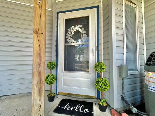 Photo - Freshly painted & Available NOW! Tri-Level...