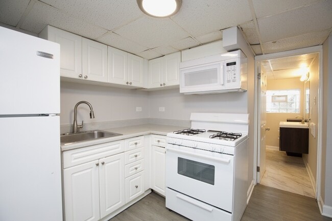 Photo - 3521 W Grace St Unit W-G