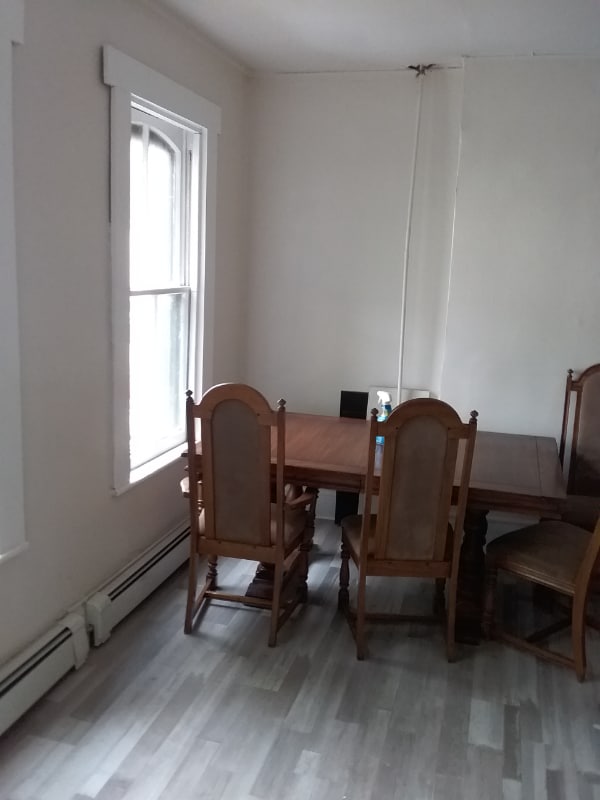 Photo - 109 Clinton St