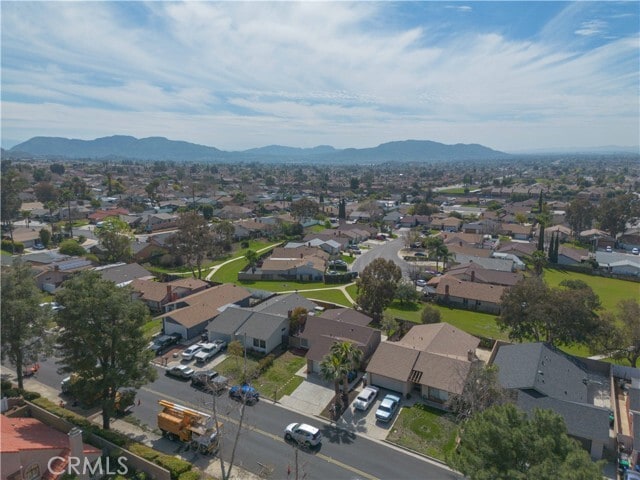 Photo - 25429 Hemlock Ave