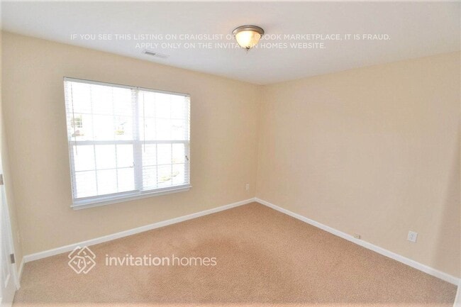 Photo - 549 Havenbrook Way NW