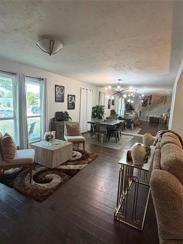 8044 Woodhue Cir