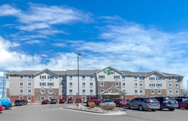 Furnished Studio-Denver - Airport