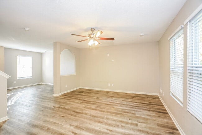 Photo - 8038 Retreat Ln Casa