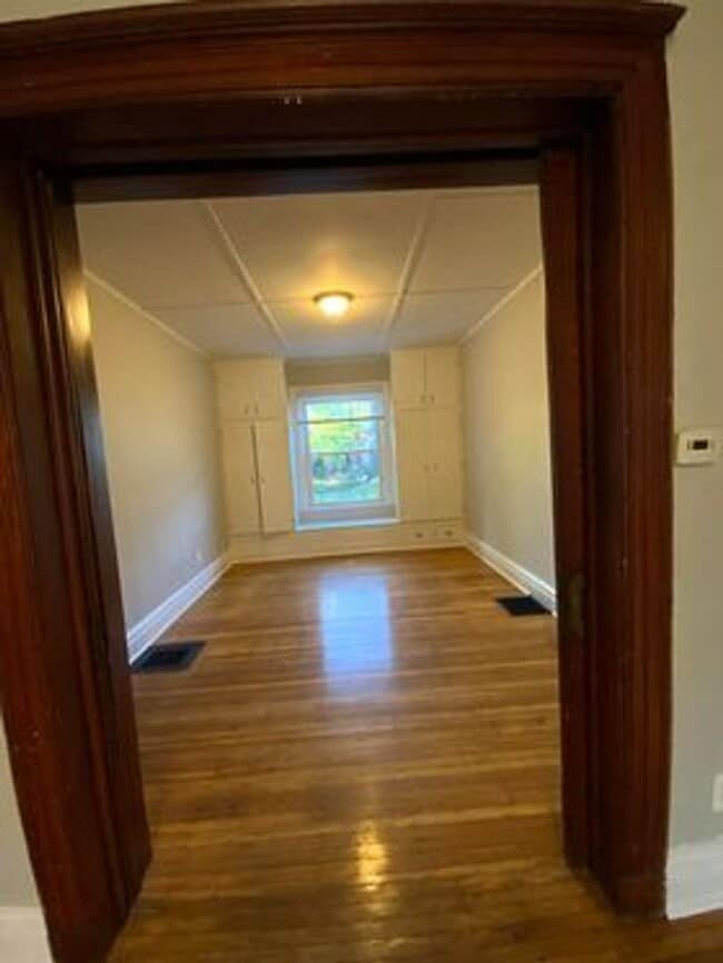 Photo - 289 Pearl St
