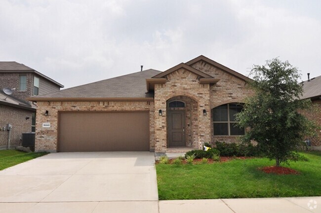 Building Photo - Stunning 3-2-2 in North Fort Worth! Rental