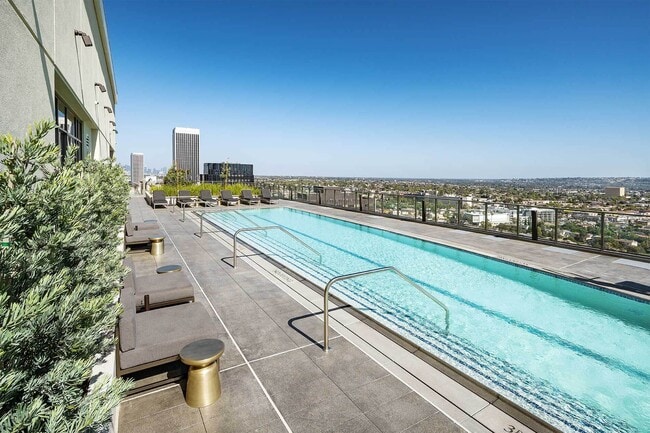 Vision on Wilshire
