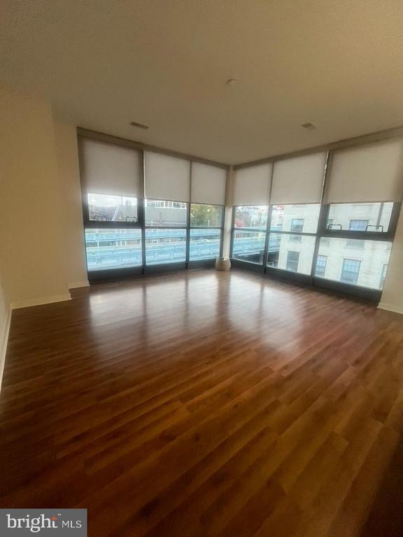 Photo - 401 Race St Unit 119