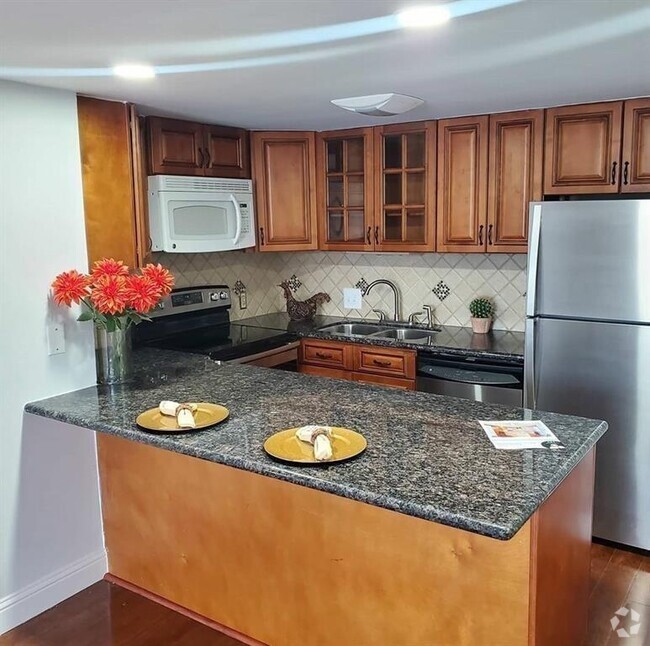 Building Photo - 7520 Hornwood Dr Unit 206 Rental
