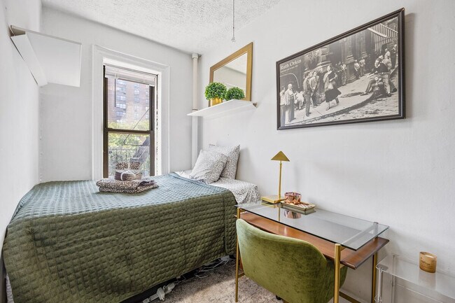 542 E 14th St Unit SI FL4-ID1261205P