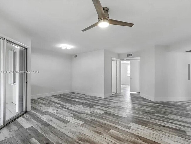Photo - 2504 SE 20th Pl Unit 202-A