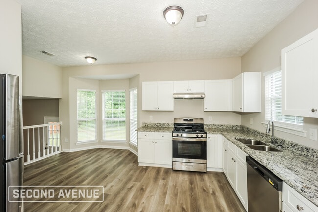 Photo - 4223 Reeshemah St