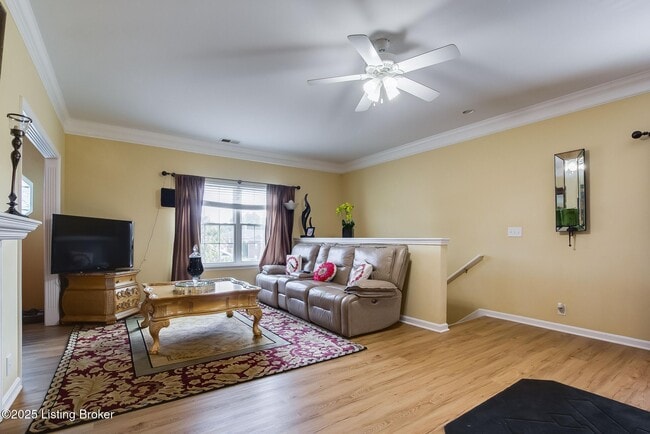 Photo - 203 S Dorsey Ln Unit 0