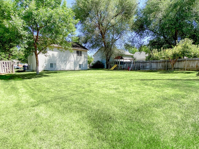 Backyard - 434 West 300 South