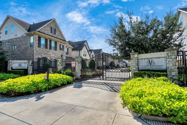 Photo - 8306 Hillendahl Blvd