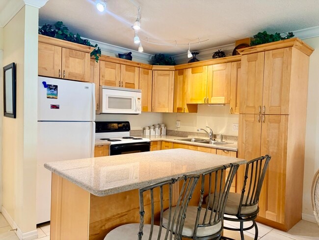Photo - 1560 McKinley St Unit 115w