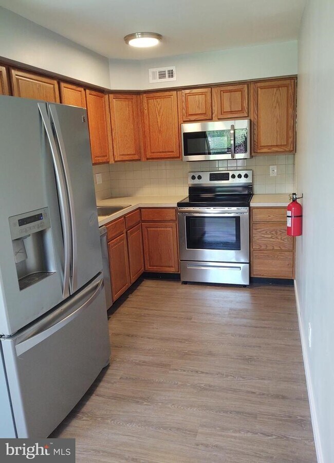 216 Winding Way Apartment Unit 216 Winding Way Westville, NJ