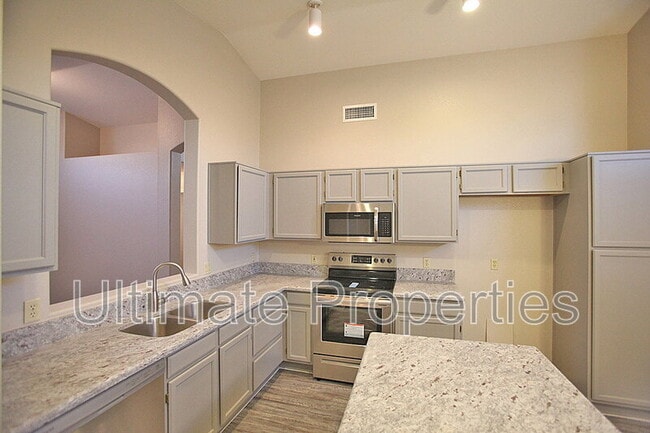 Photo - 7135 W Via De Luna Dr