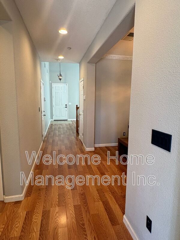 Photo - 6011 Daffodil Dr