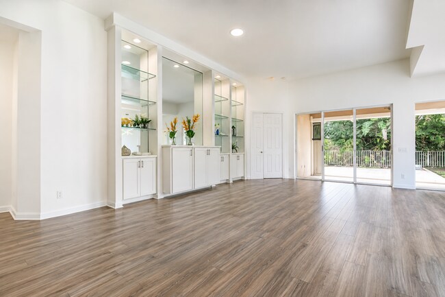 Photo - 7046 Fish Creek Ln