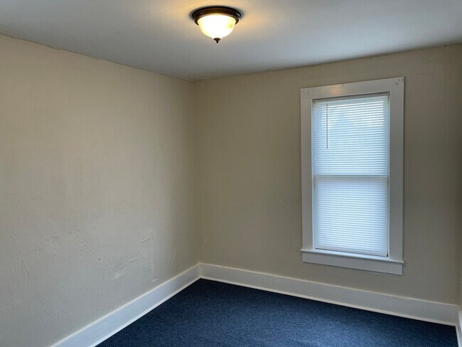 Photo - 109 N 13th St Unit Upper