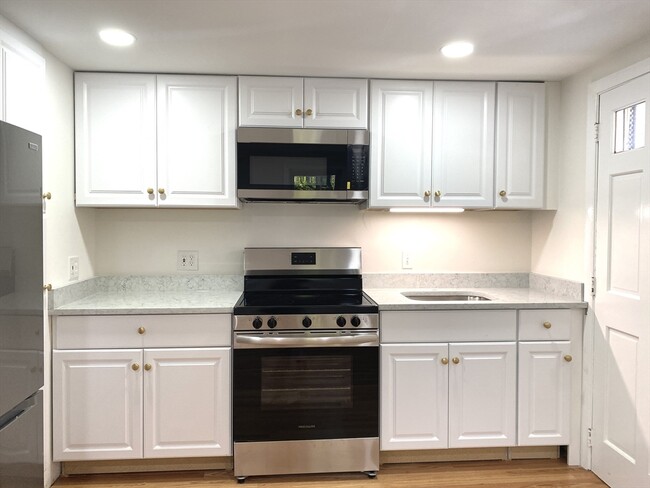 Photo - 197 W Wyoming Ave Unit 3