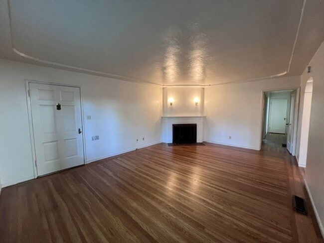 Photo - 1036 10th Ave