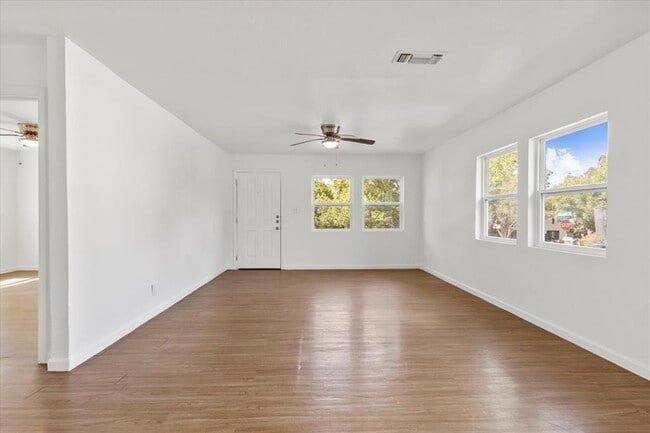 Photo - 1801 Travis Heights Blvd