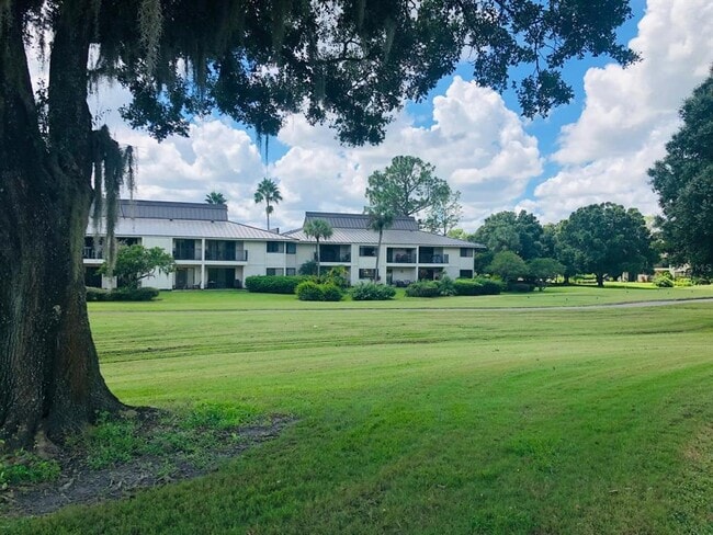 Building Photo - 29129 Bay Hollow Dr Unit 3203