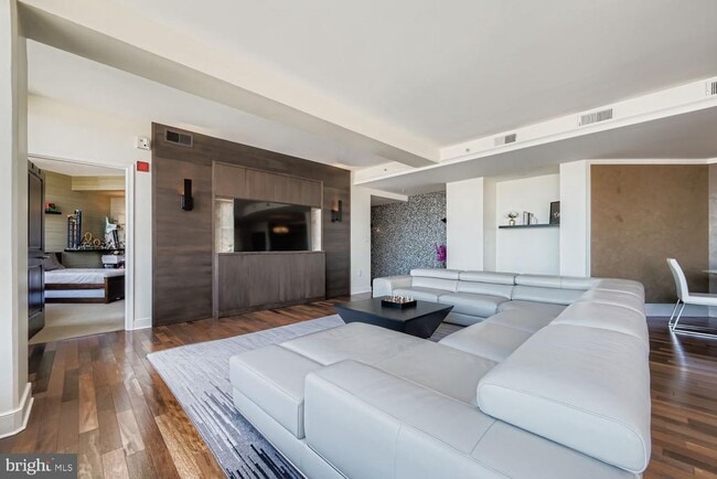 Photo - 675 President St Unit 2709