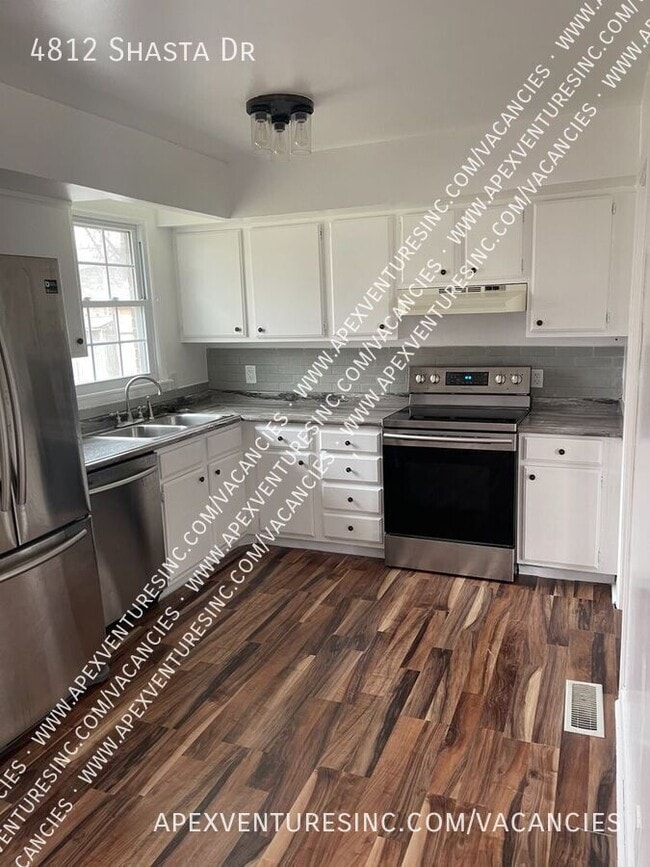 Photo - 4812 Shasta Dr