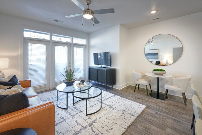 Photo - Arista Flats