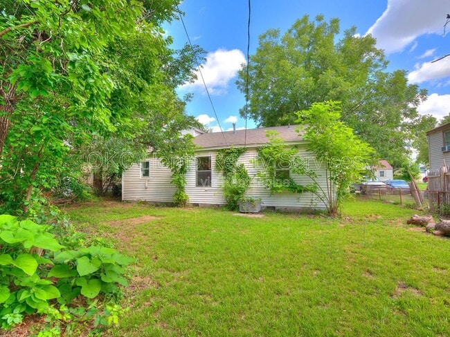 Photo - 3304 SE 19th St