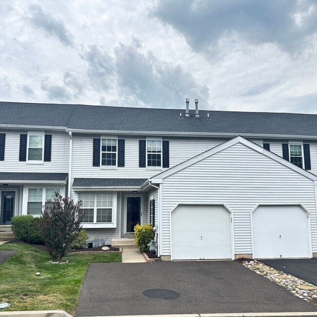 Building Photo - 2427 Linksman Ln