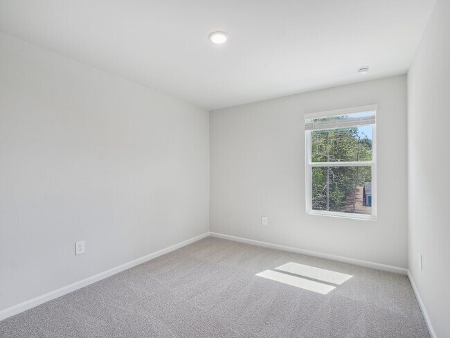 Photo - 712 Southland Dr