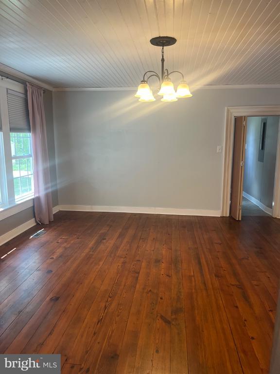 Photo - 940 Ambler Rd