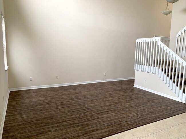 Photo - Gated Lee Vista Square Townhouse - 3 Bedro...