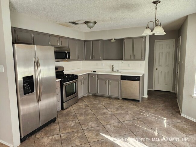 Photo - 5805 12th St