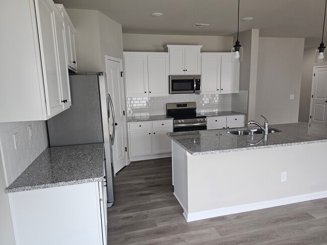 Photo - 4220 Stoneygreen Ln