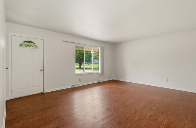 Photo - 3339 Northwest Dr