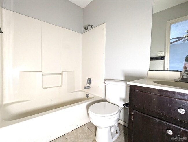 Photo - 9 West Dr Unit 14