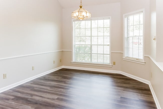 Photo - 7104 Fair Oaks Ct