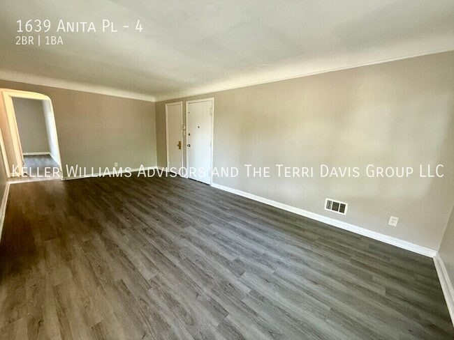Photo - 1639 Anita Pl Unit 4