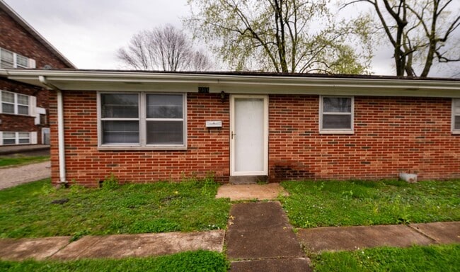 2314 Frank Scott Pky W Unit 2314 frank scott parkway