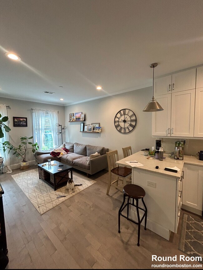 50 Putnam St Unit 3